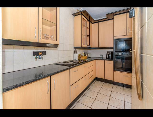 3 BEDROOM DUPLEX TO LET IN FAIRLAND